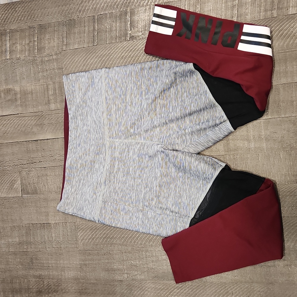 PINK Victoria's Secret leggings